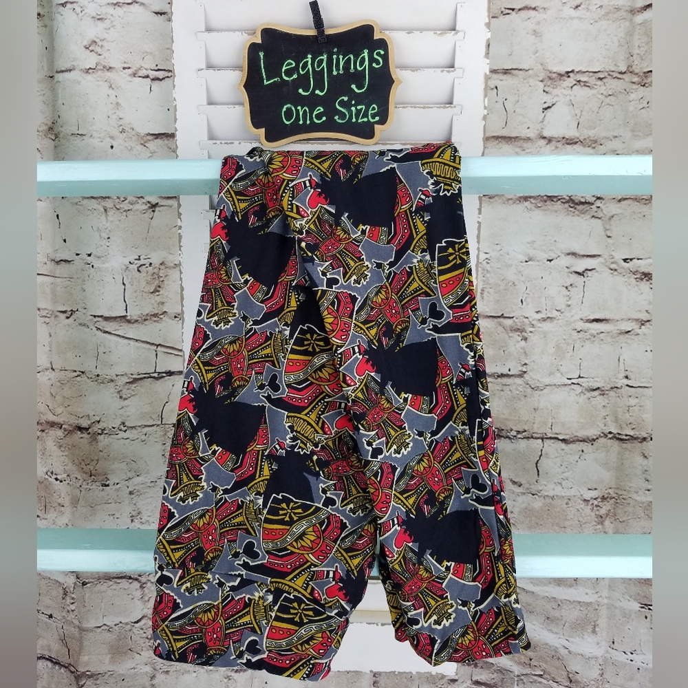 Queen of Hearts One Size Leggings